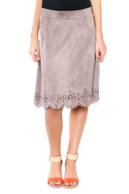 Women's Scalloped Hem Skirt