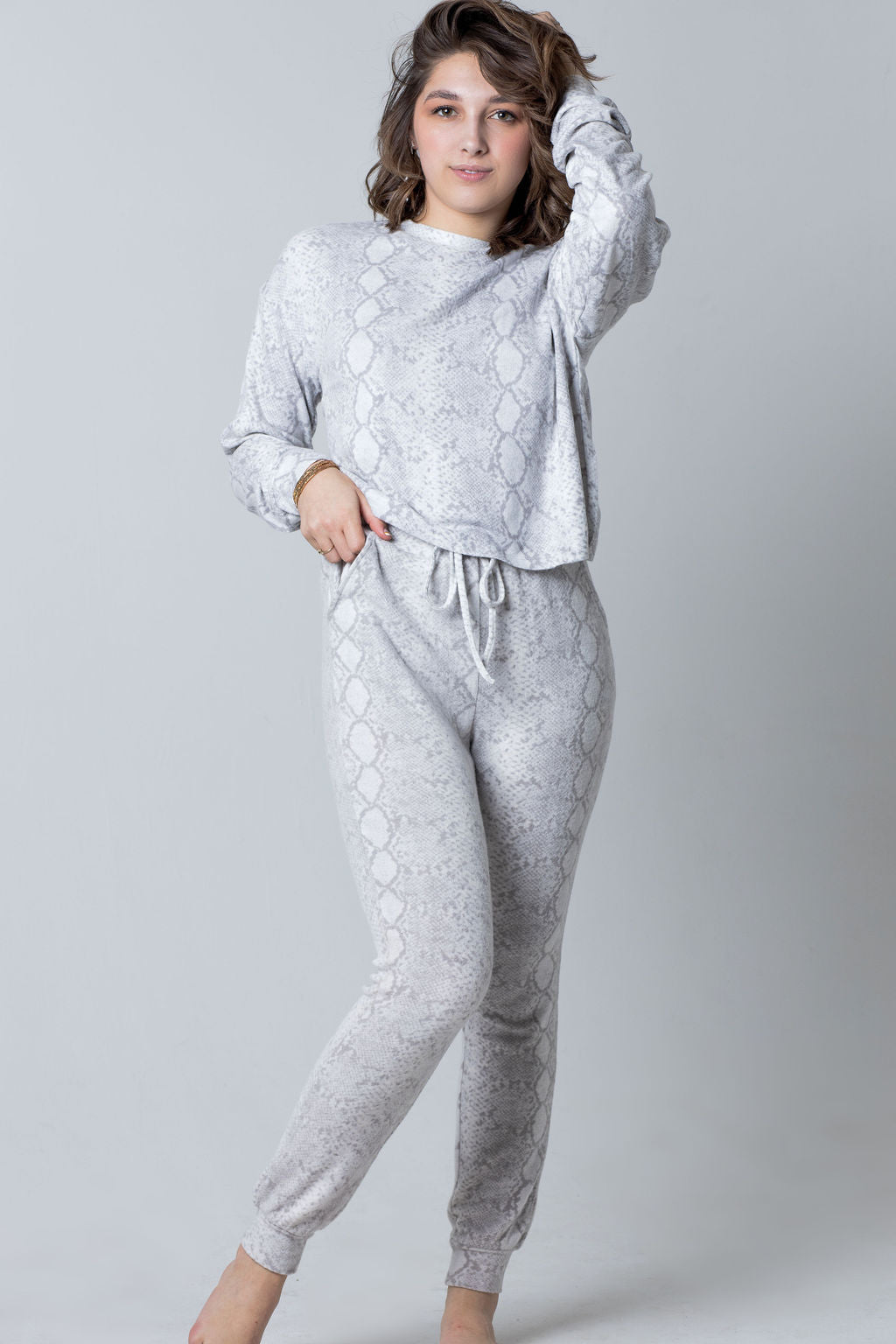Women's Lounge Set (2pcs Pullover+ Pant) image 8